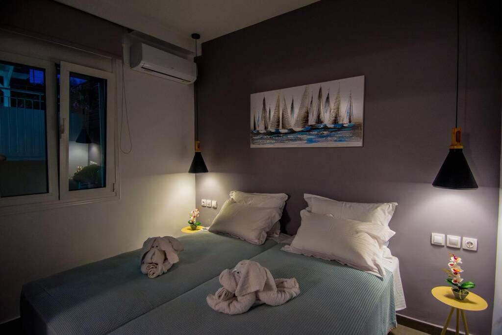 Avocado Villa Offering Peace And Relaxation アルゴストリオン エクステリア 写真