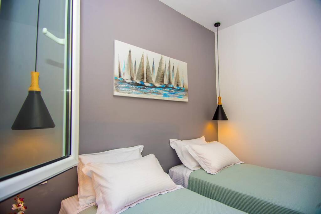 Avocado Villa Offering Peace And Relaxation アルゴストリオン エクステリア 写真